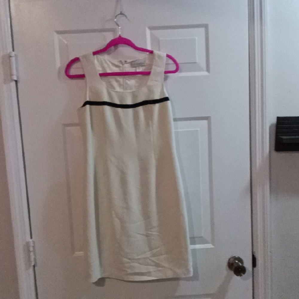 Elegant Cream Sleeveless Dress